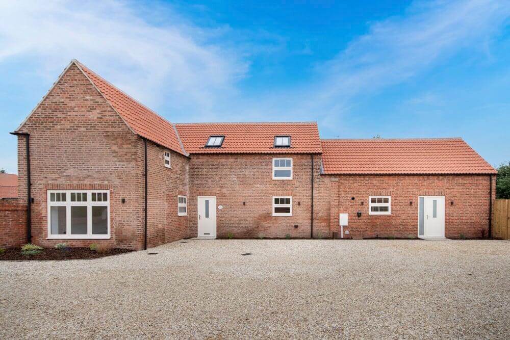 Glassby Sutton cum Lound